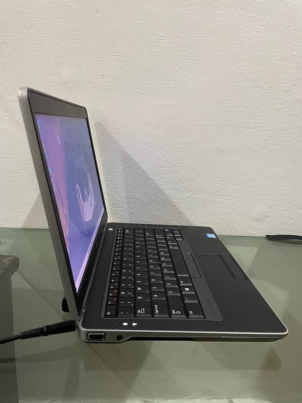 Dell Laptop In Wholesale price 3