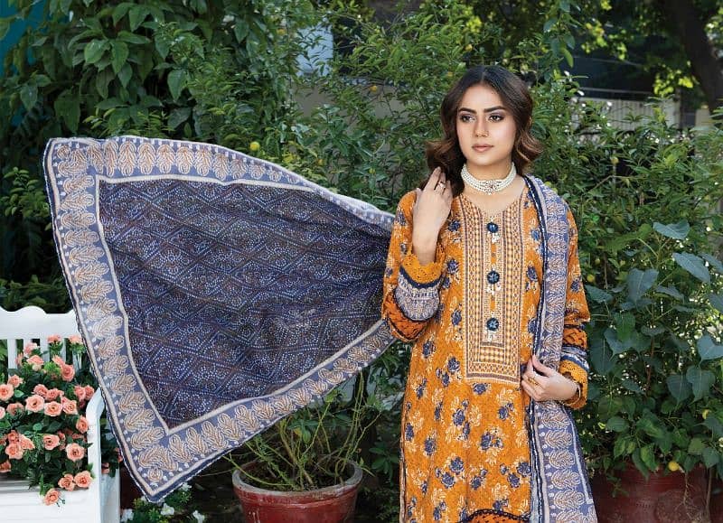 3 Pc Unstitched Lawn Embroidered & Printed Suits 14