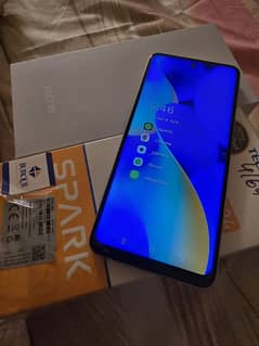 Tecno Spark Go 2024 4+4/64