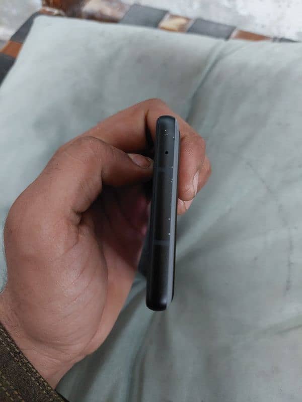 Google pixel 6a 5