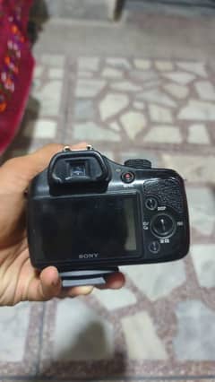 Exchenge Sony a3500 mirerless DSLR cemera  complete box 10by9 all ok