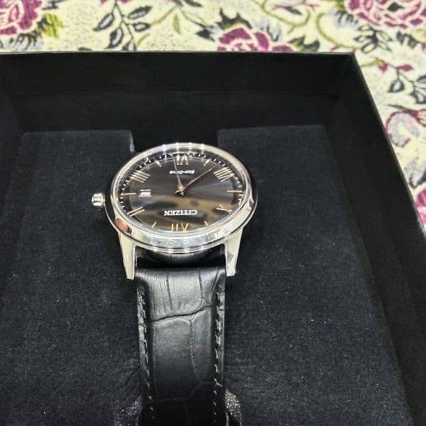 Citizen Eco Drive wrist watch for men . 1