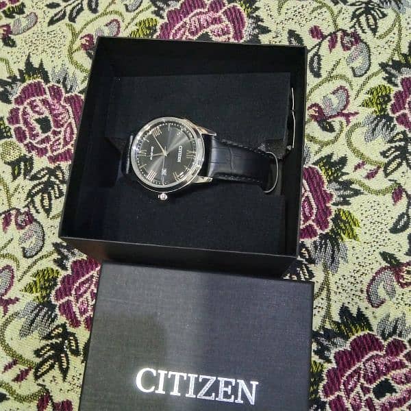 Citizen Eco Drive wrist watch for men . 4