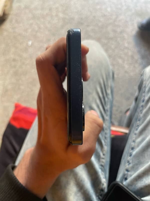 INFINIX SMART 8 64 Gb all ok with box charger 3