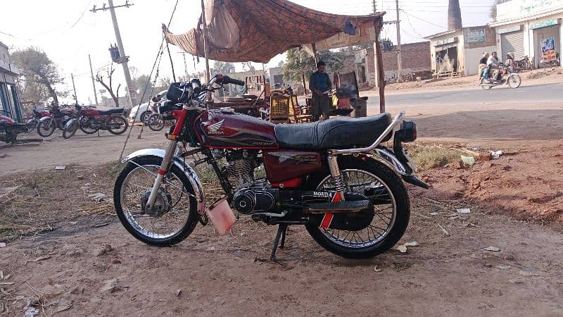 Honda 125 -2017 Model Sargodha Number 2