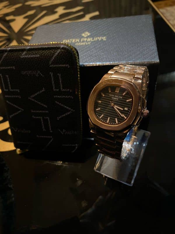 Men's watch with free card holder wallet 4