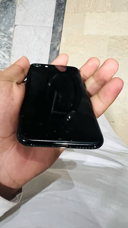 iphone 7 128GB sim working 2