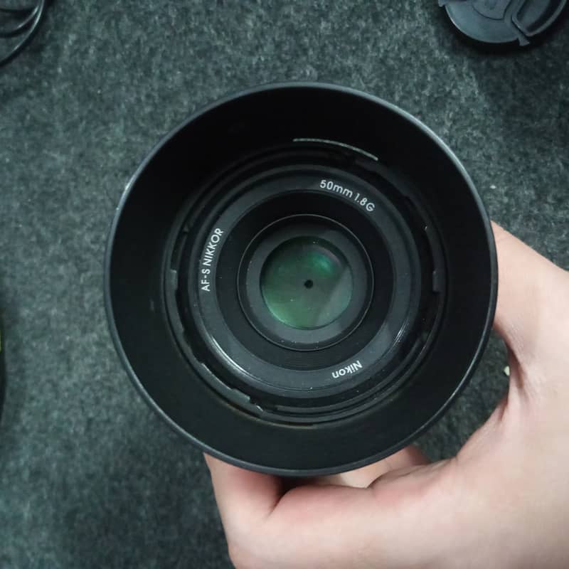 Nikon 50mm 1.8G just like new 1