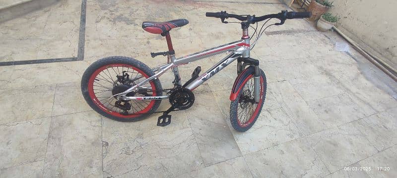 xmx imported cycle 3