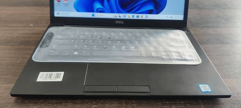 Dell 7490 core i5 8th generation 256 gb Nvme hard 8 gb ram 1