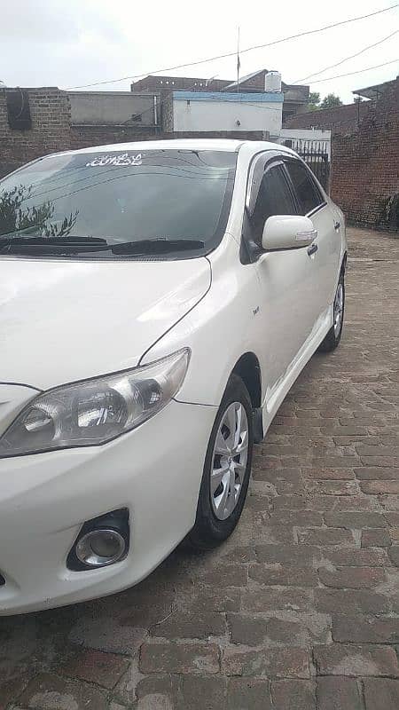 Toyota Corolla XLI 2013 3