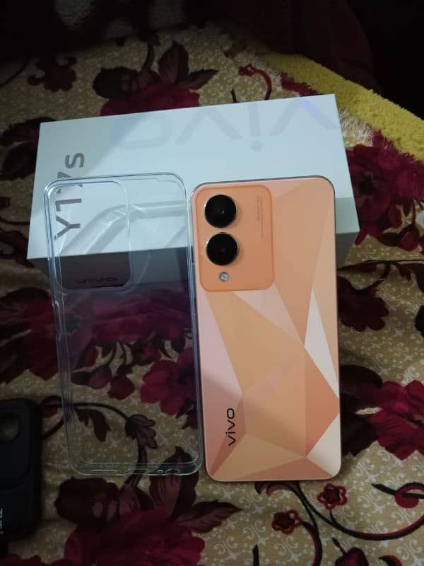 vivo y17 mob for sale urgently 1