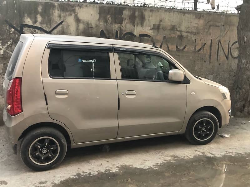 Suzuki Wagon R 2016 3