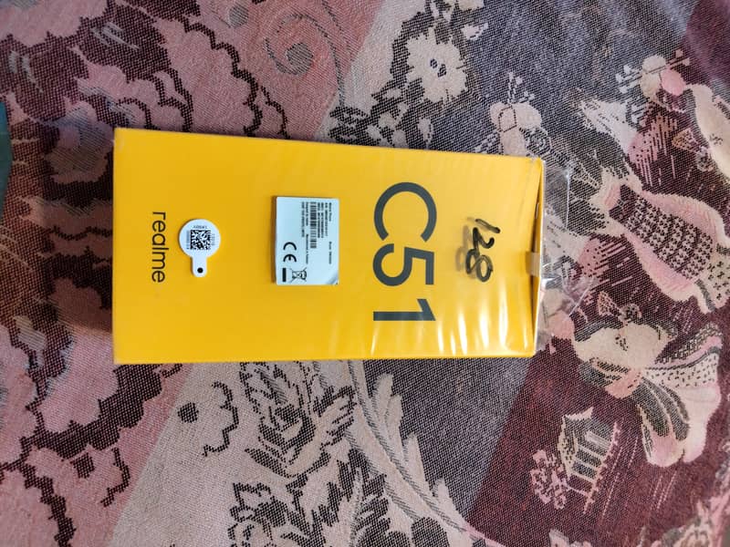 Realme C51 4/128 16