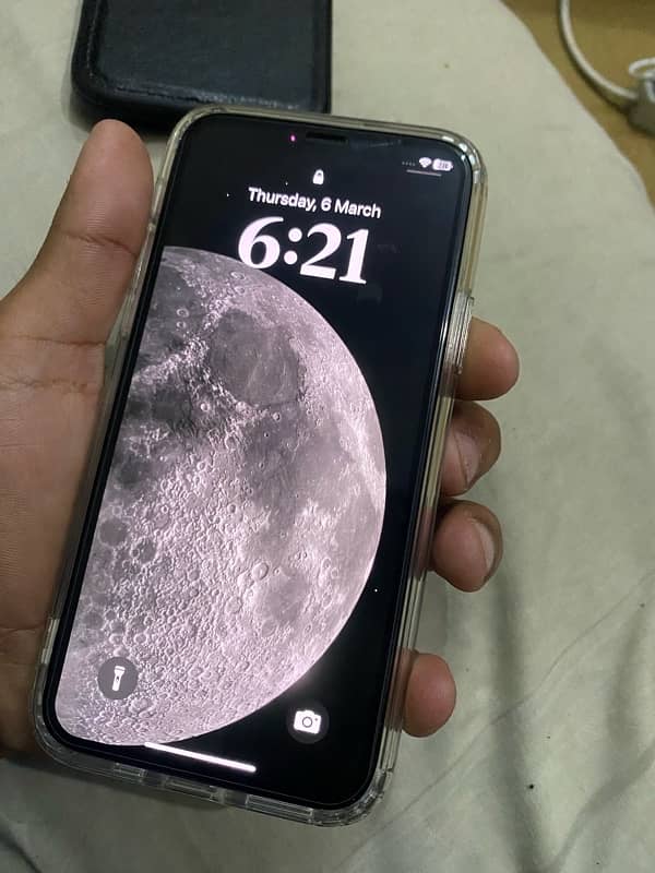 Iphone 11 pro 1