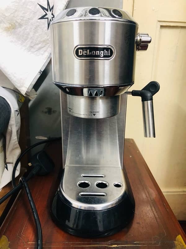 Delonghi Dedica Espresso Machine 0