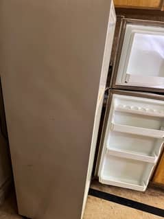 Dawlance Fridge in good condition