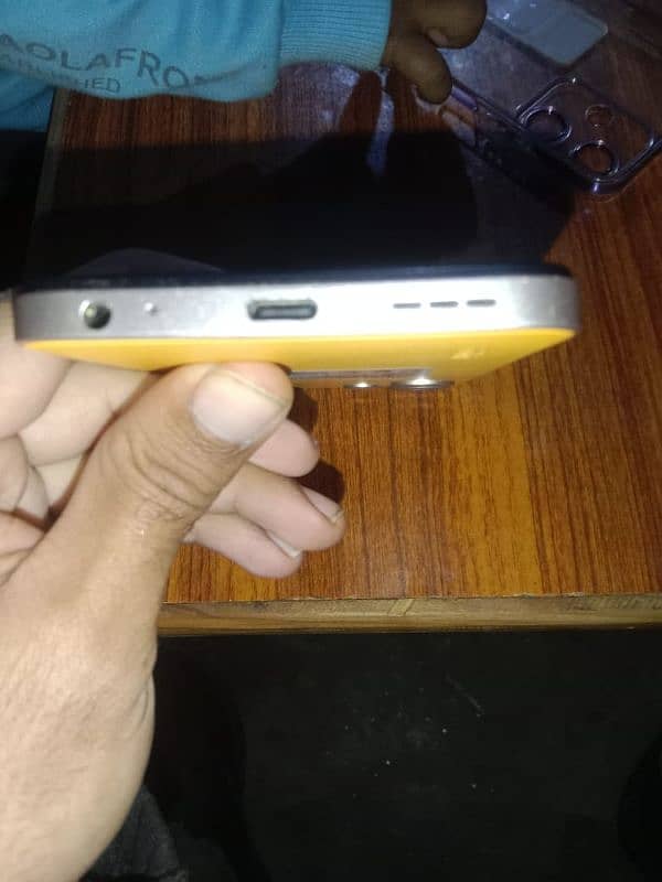 Infinix hot 30 i 2