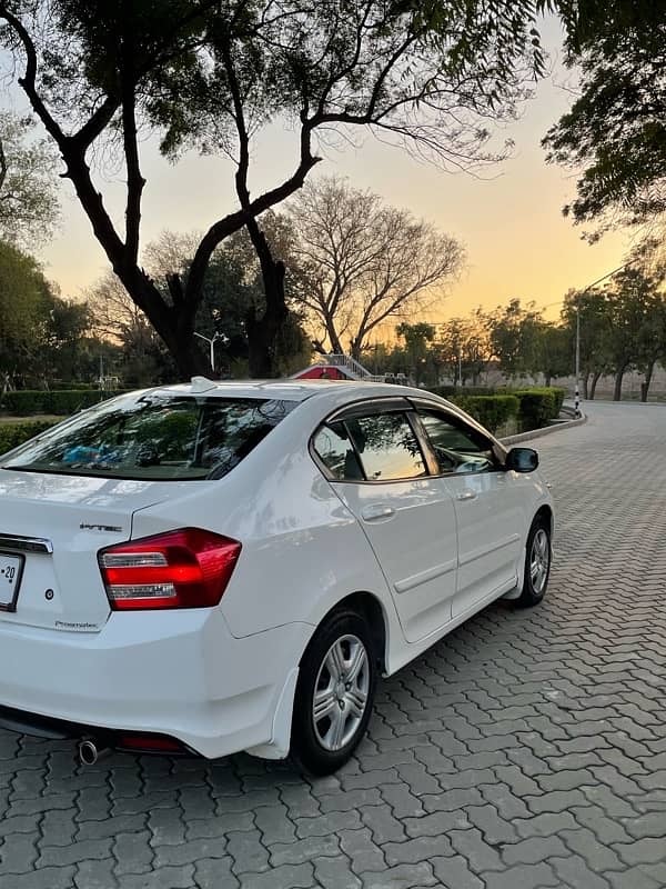 Honda City IVTEC 2020 8