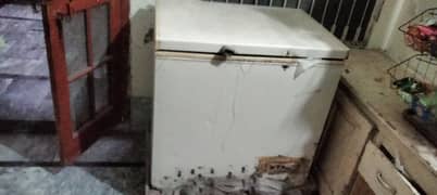 Dawlance old deep freezer for sale