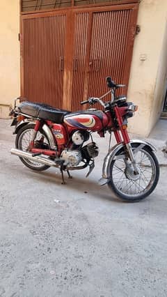 yahya 2003 model har chees OK hai buy and use  03208483042