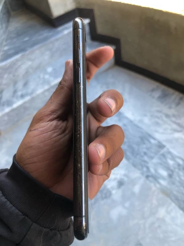 iPhone X 64 Gb Official PTA Approve 6