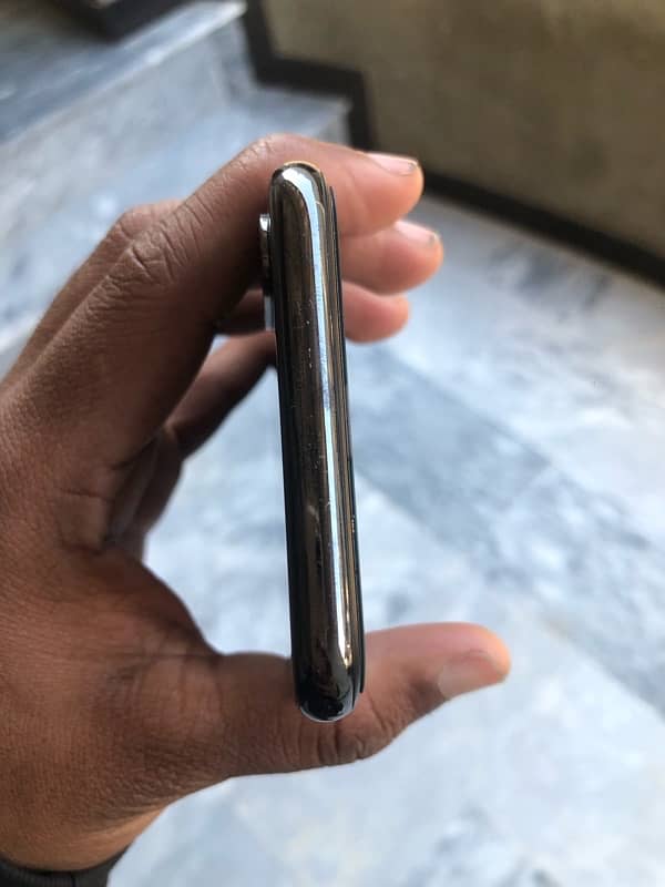 iPhone X 64 Gb Official PTA Approve 7