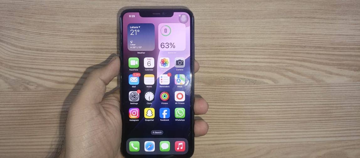 Apple iPhone 11 Pro Max 512 Water 4