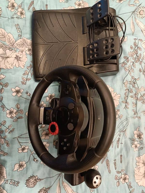 Logitech steering wheel 3