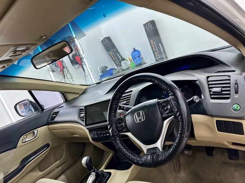 Honda Civic VTi Oriel 2015 Manual with sunroof 7