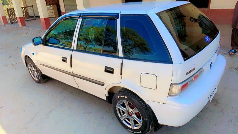 Suzuki Cultus VXR 2015 17