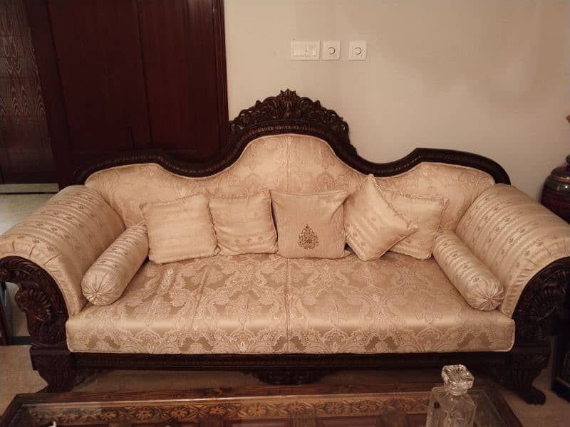 7 seater sofa set 0