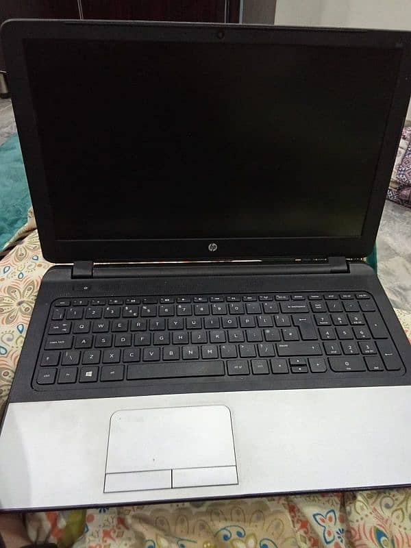 Hp Laptop 350 G1 For Sale 1