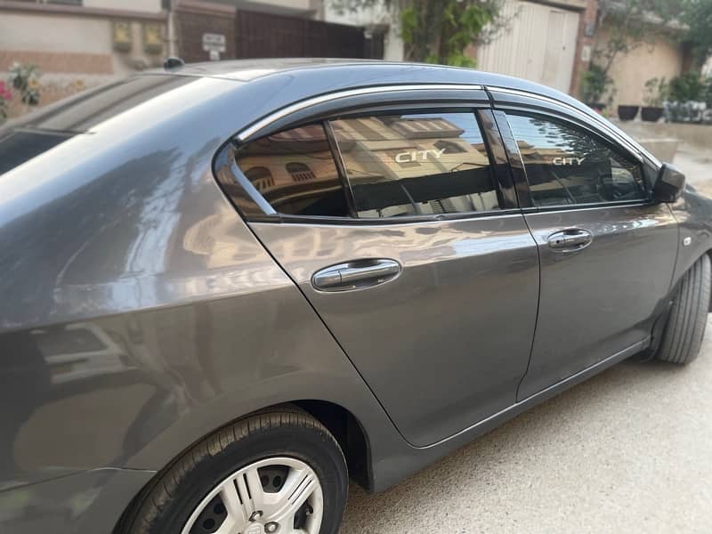 Honda City IVTEC 2010 M/T Extra Ordinary Condition. 16