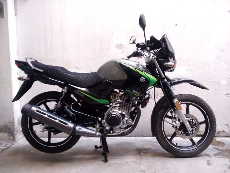 YAMAHA YBR 125G 1