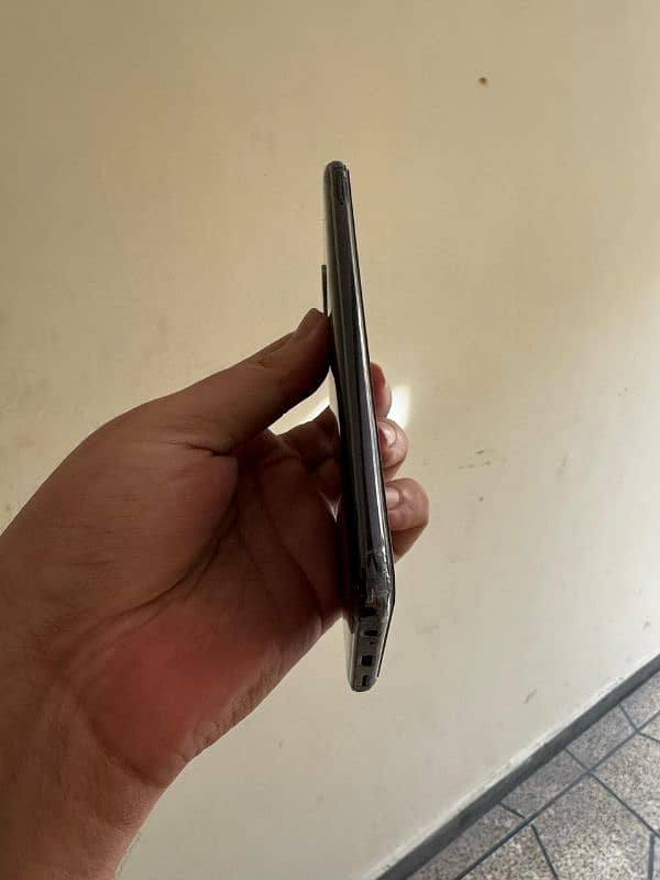 redmi note 10s 8+3/128 10by 10 2