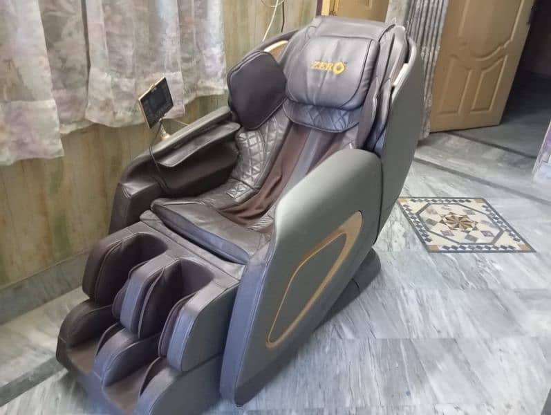 Massage chair 100 % working 0