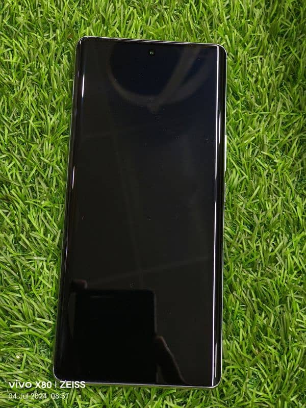 vivo v 30 E 1