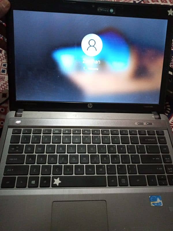 Hp ProBook core i3 8gb ram 250hard 1