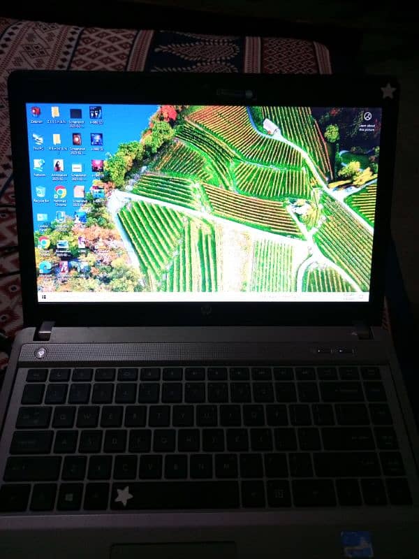 Hp ProBook core i3 8gb ram 250hard 3