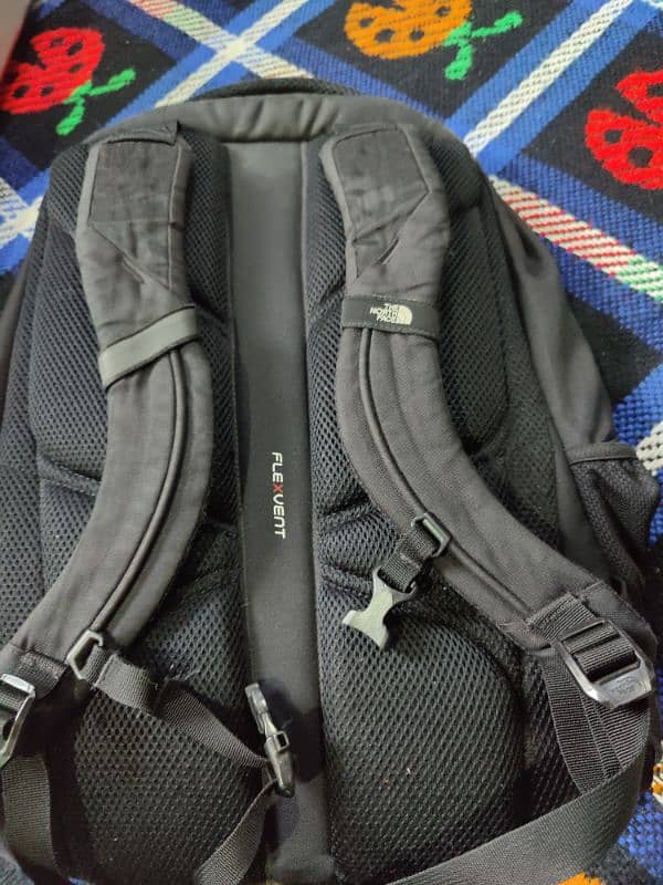 THE NORTH FACE men's jester backpack 2