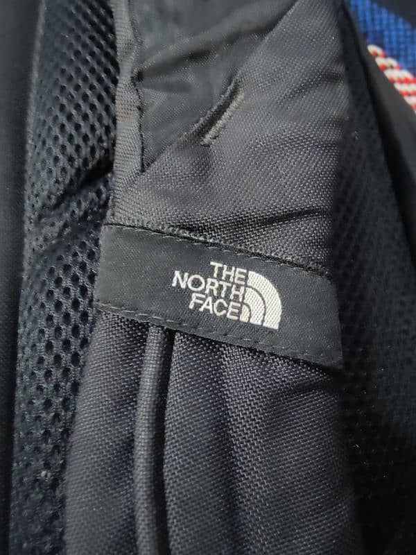 THE NORTH FACE men's jester backpack 3