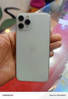 iPhone 11 pro white colour