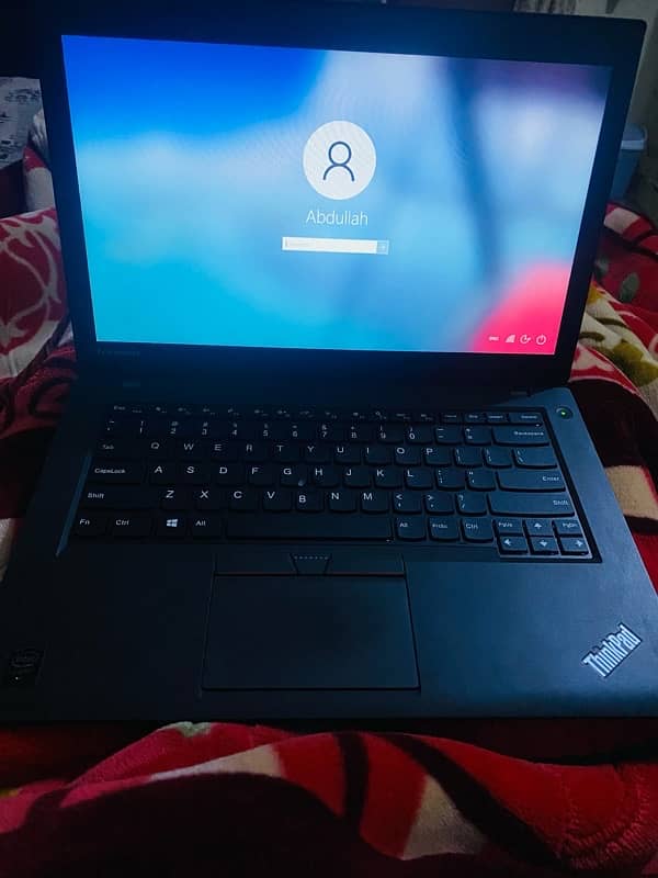 lenovo thinkpad i5 5th gen 10/10 condition 5