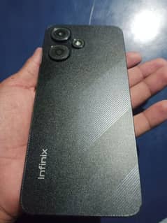 Infinix Hot 30 play