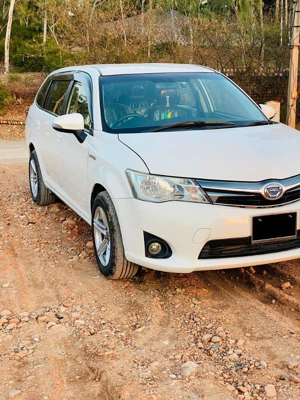 Toyota Corolla Fielder 2014 2