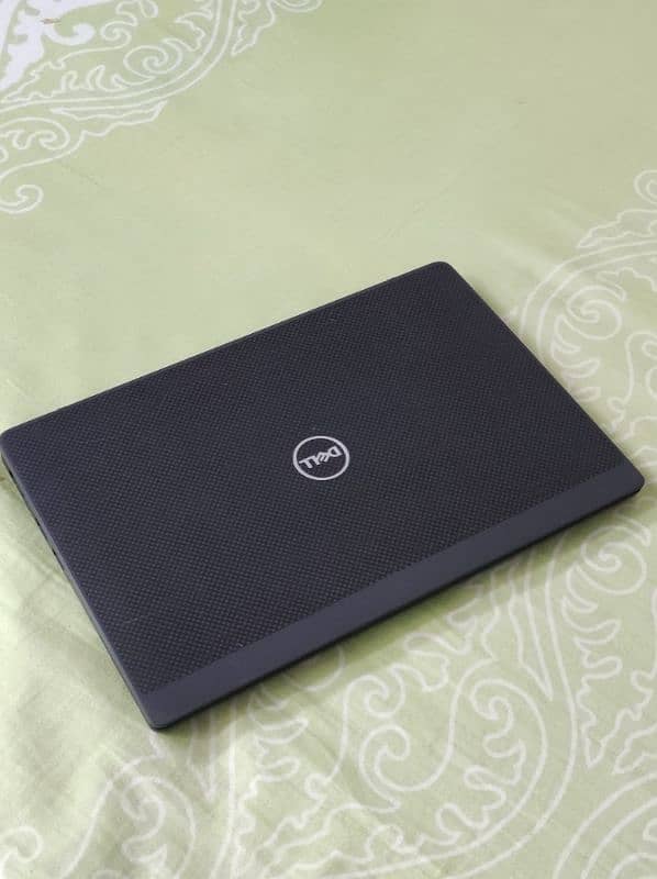 Dell latitude 7300 2