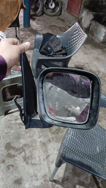 Suzuki Every Side Mirror Bass 3