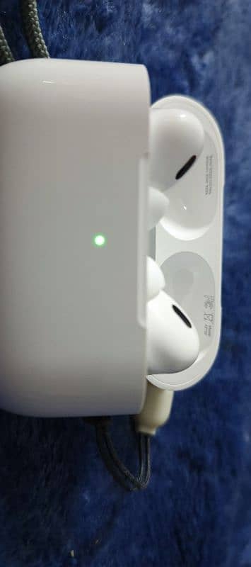 Airpods pro( 2nd Generation) 3