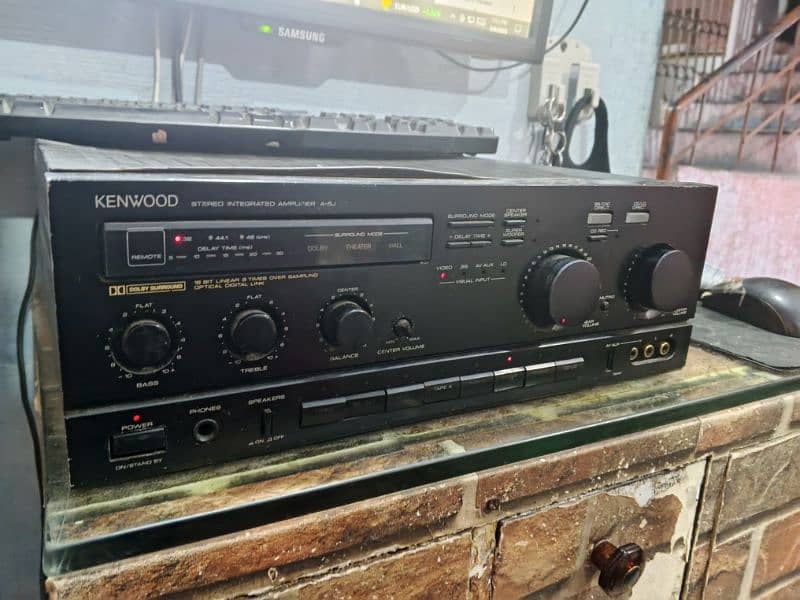 Kenwood Amplifier 1